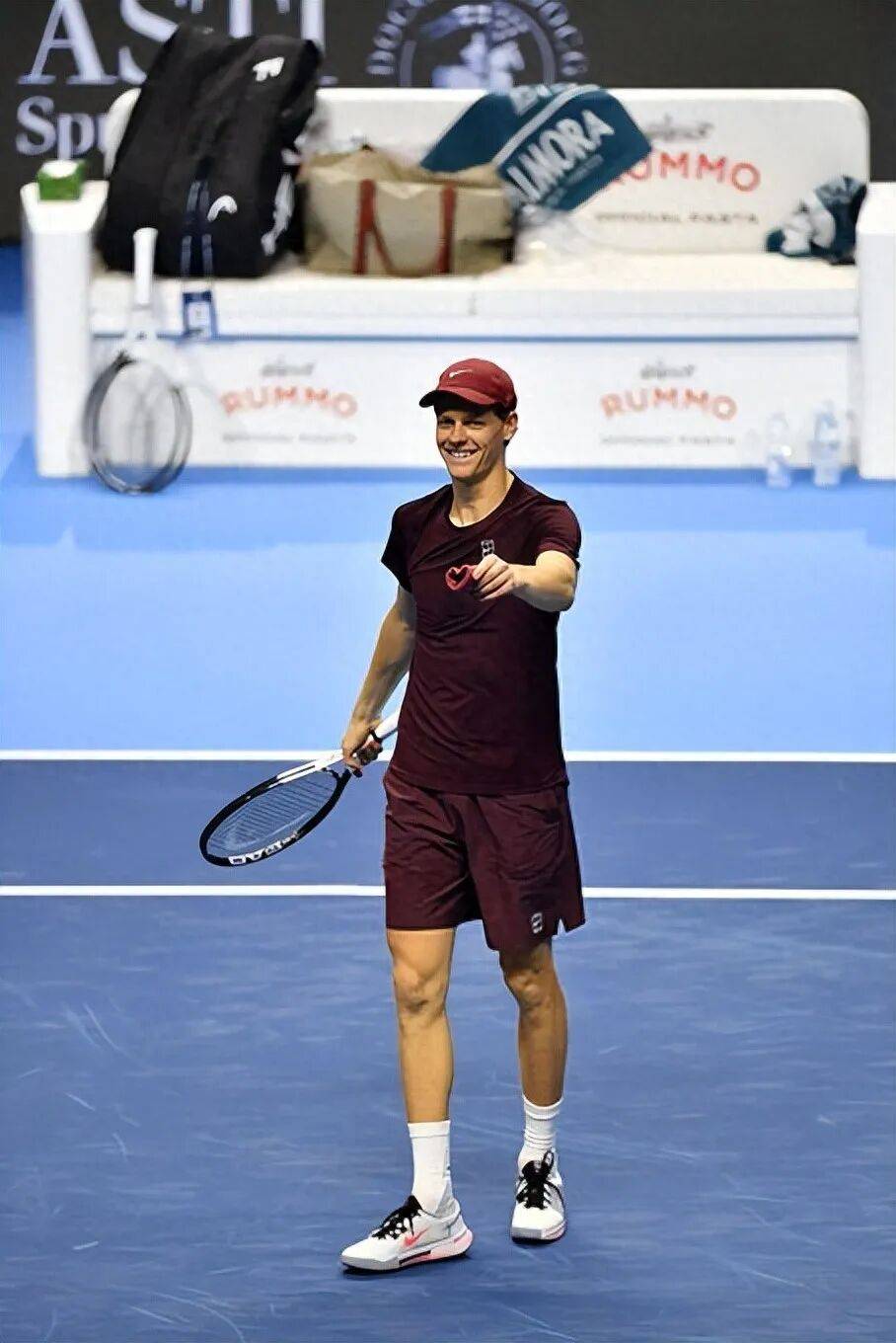 关于澳网绝杀蒙特卡洛大师赛，辛纳状态火热的信息