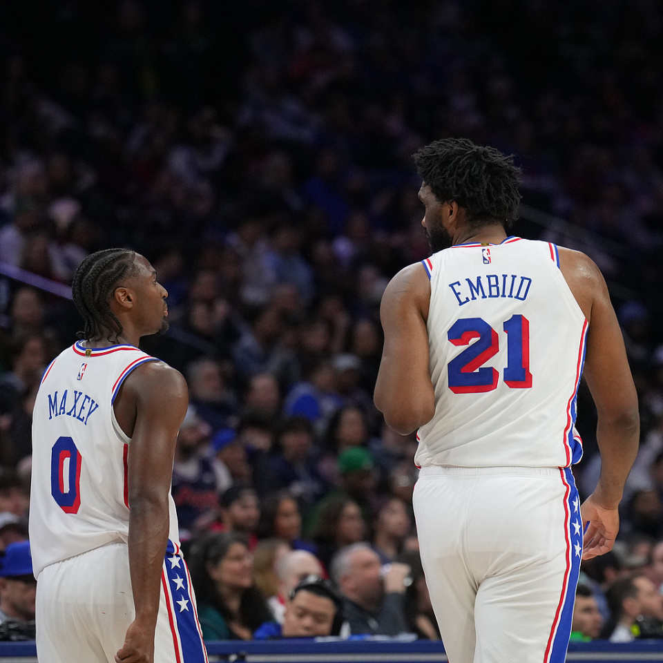 篮网鏖战国王，恩比德状态火热的简单介绍